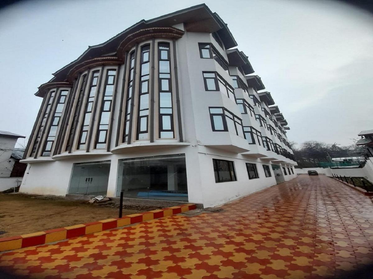 Hotel Zoon Dabb Srinagar Airport Kashmir Exterior foto