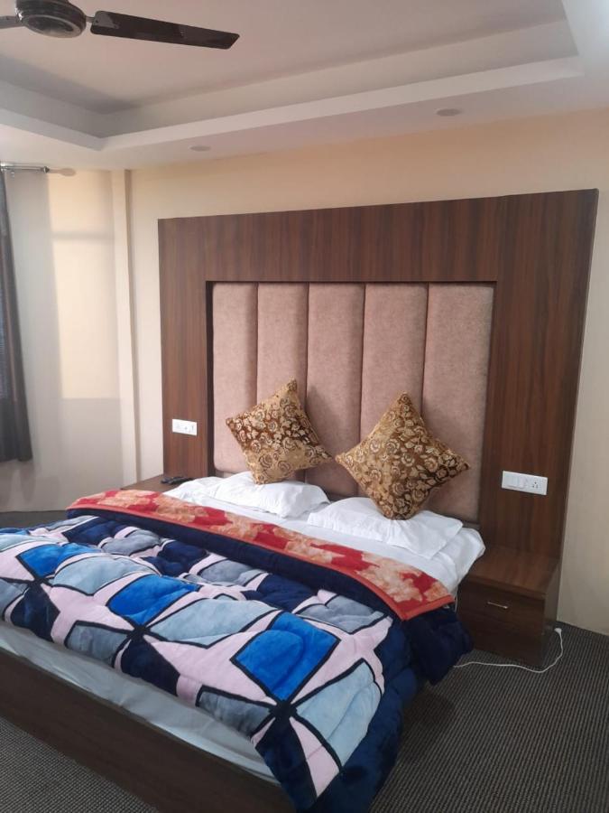 Hotel Zoon Dabb Srinagar Airport Kashmir Exterior foto